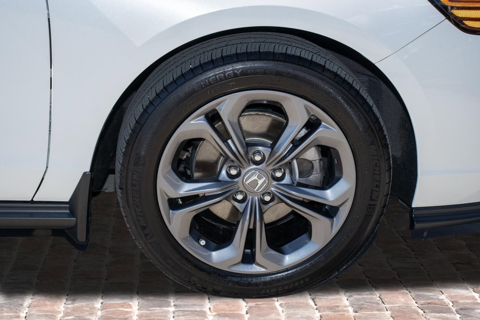 Certified 2023 Honda Accord EX image 41