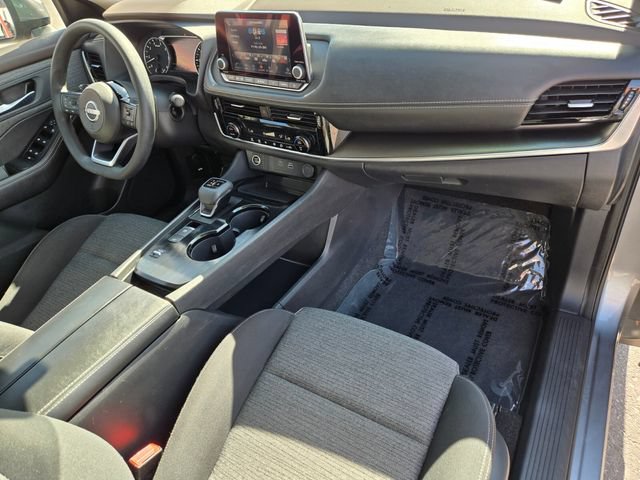 Used 2023 Nissan Rogue SV FWD image 21