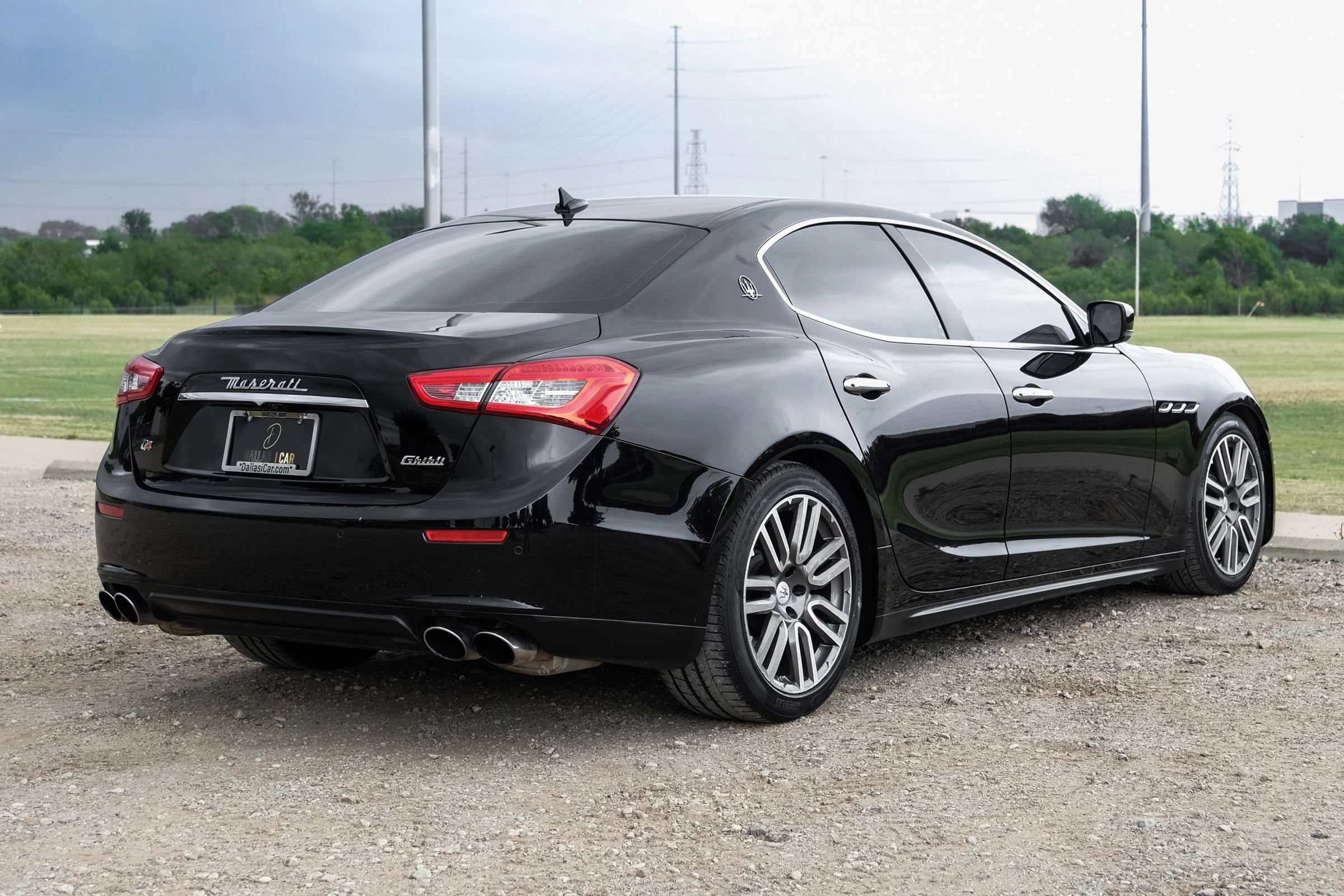 Used 2015 Maserati Ghibli S Q4 AWD/4WD image 10