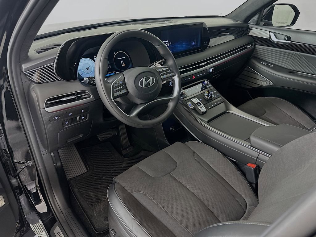 Used 2025 Hyundai Palisade Calligraphy AWD/4WD image 9