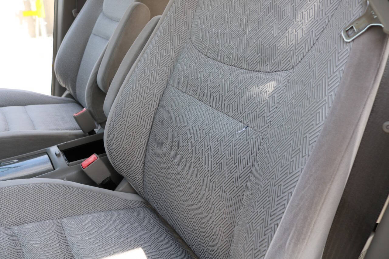 Used 2002 Toyota Highlander 2WD V6 image 78