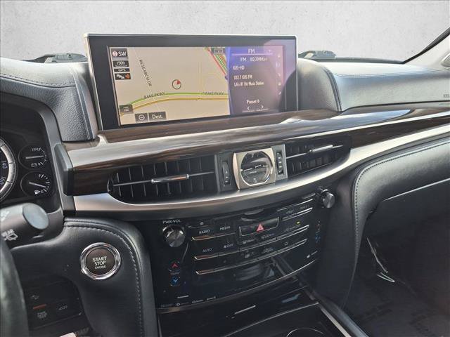 Used 2018 Lexus LX 570 4WD image 15