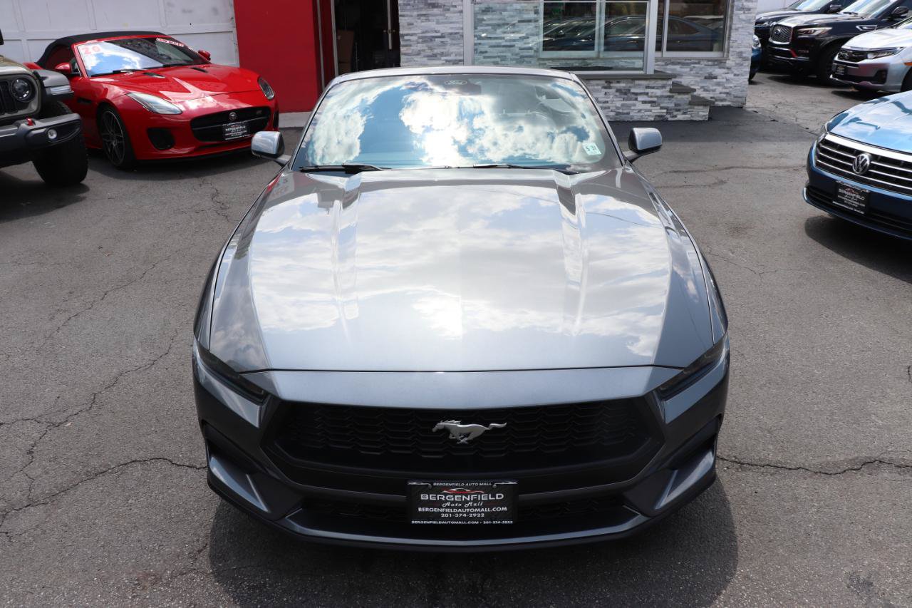 Used 2026 Ford Mustang Premium RWD image 9
