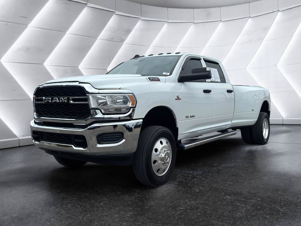 Used 2020 RAM 3500 Tradesman w/ Chrome Appearance Group AWD/4WD image 3