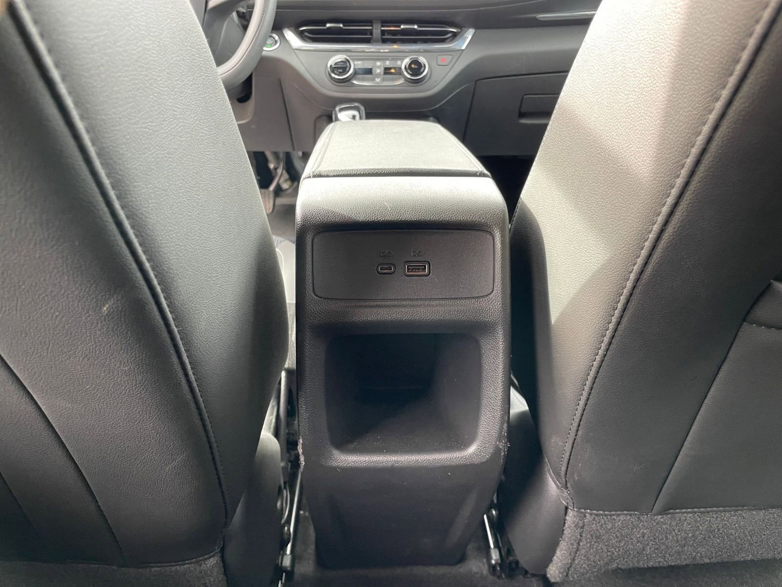 Used 2025 Buick Envista Preferred image 22