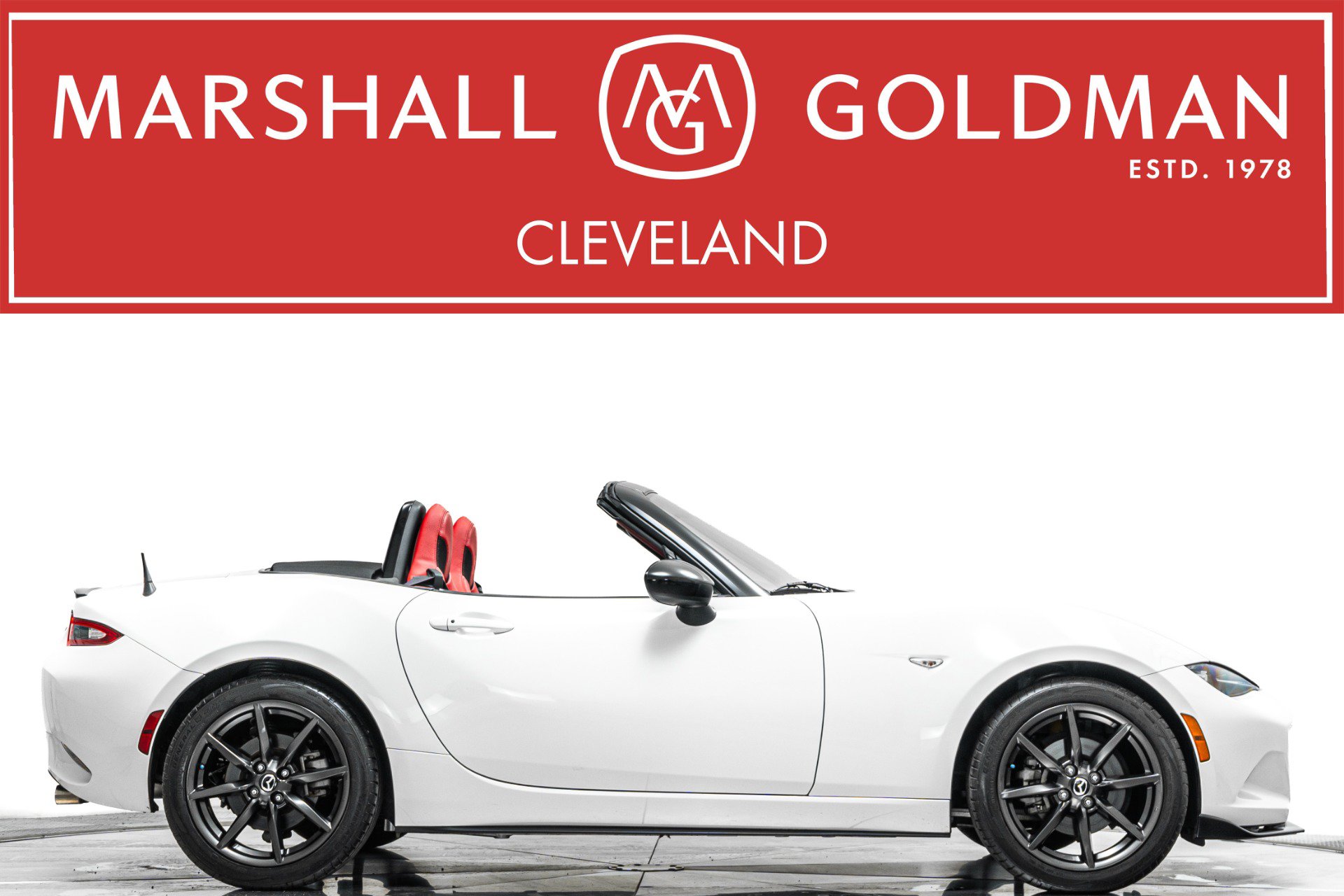 Used 2016 MAZDA MX-5 Miata Club RWD image 1