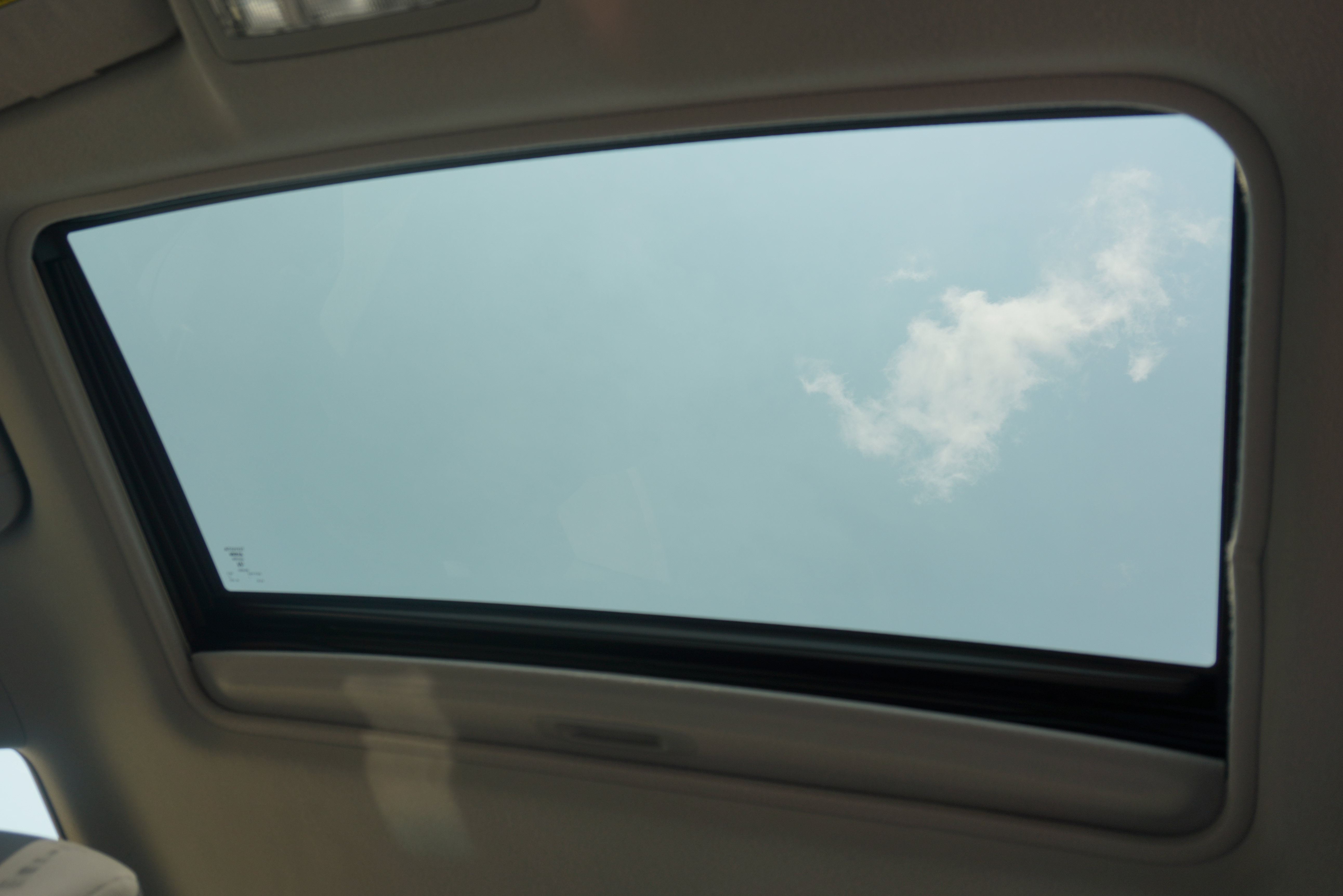 Used 2010 Toyota Camry LE FWD image 16