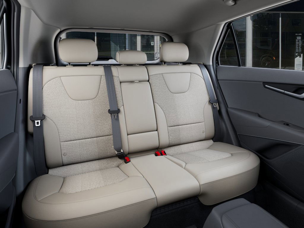 New 2025 Kia Niro EX image 16