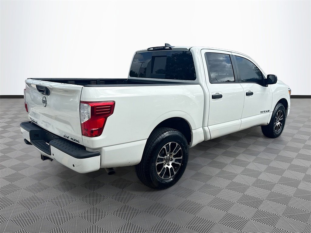Used 2024 Nissan Titan SV w/ Accessory Utility Package image 7