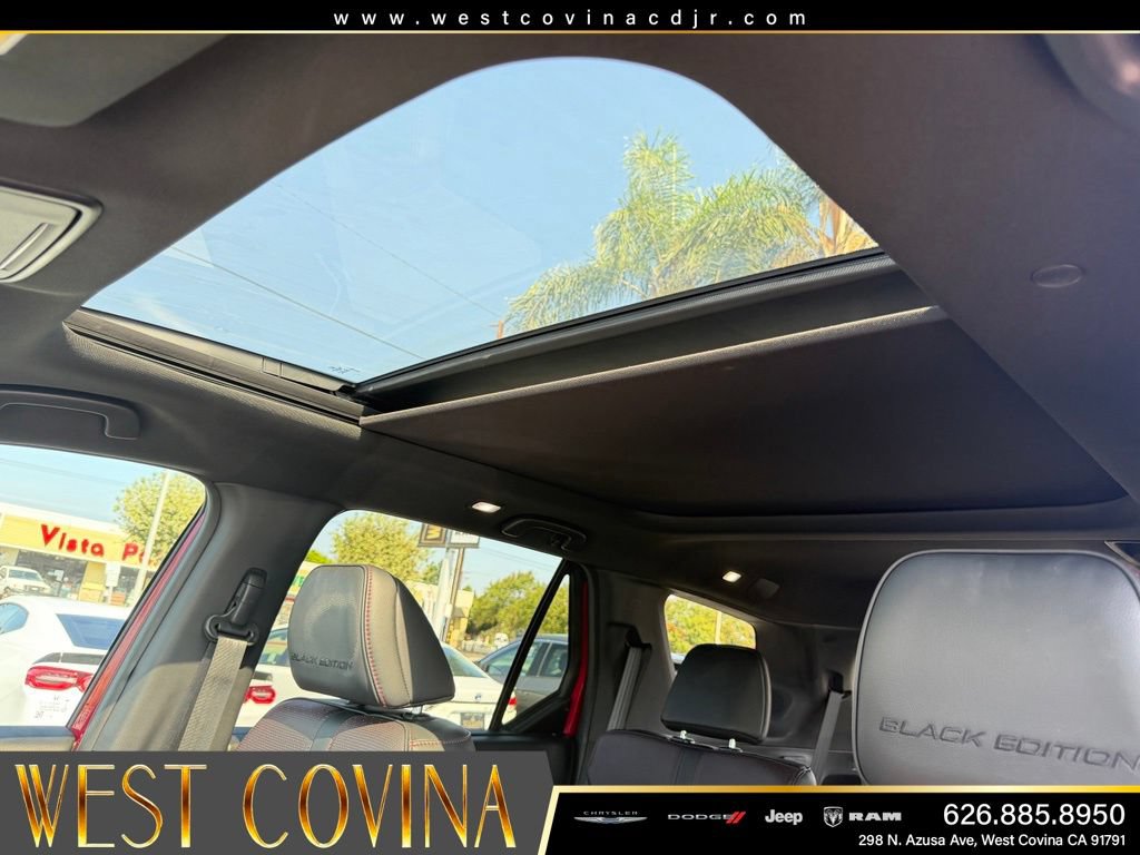 Used 2025 Honda Pilot Black Edition image 19