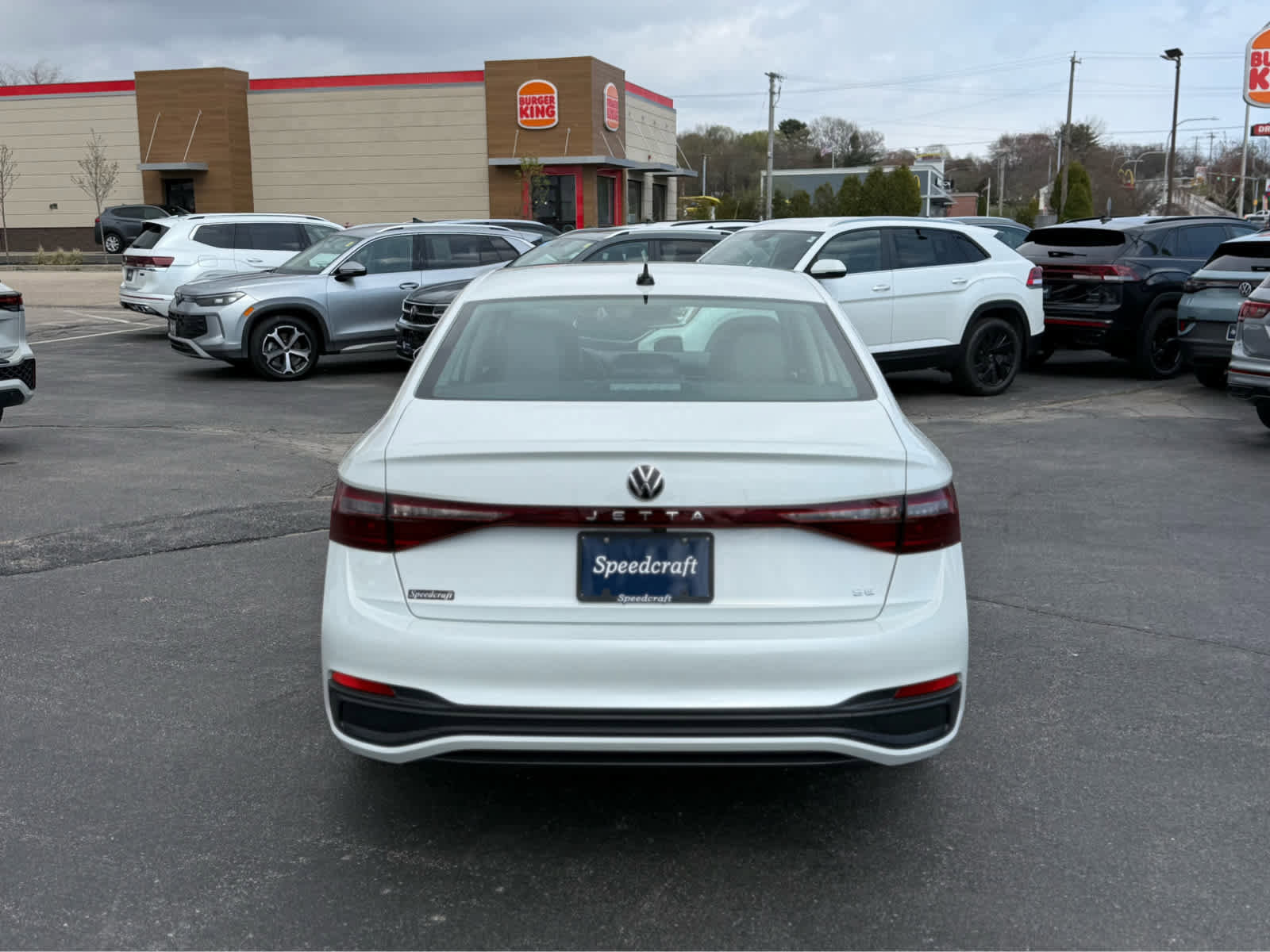 Used 2026 Volkswagen Jetta SE FWD image 6