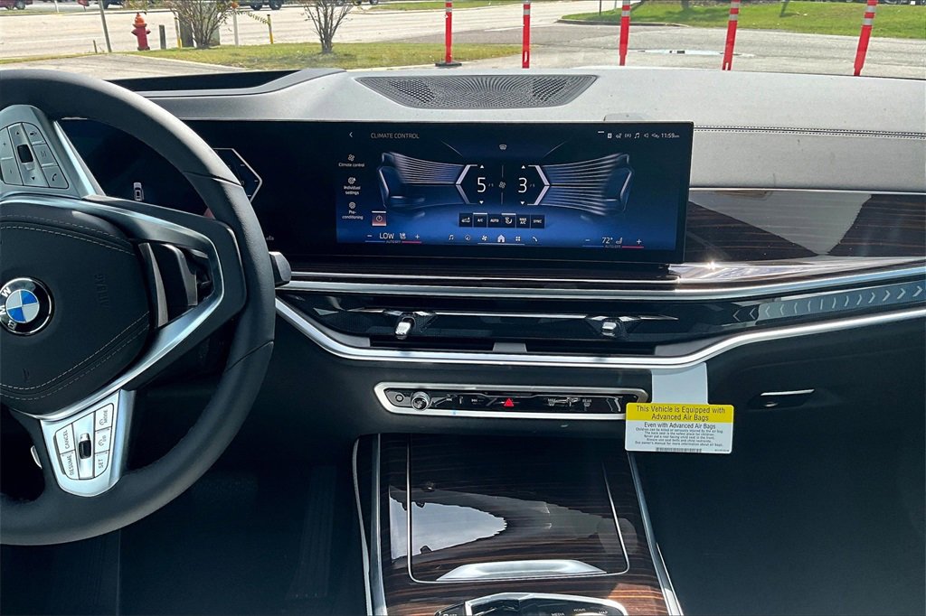 New 2026 BMW X7 xDrive40i w/ Executive Package image 6