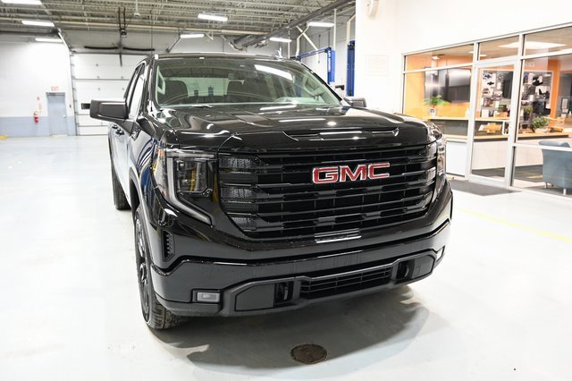 New 2026 GMC Sierra 1500 Elevation image 3