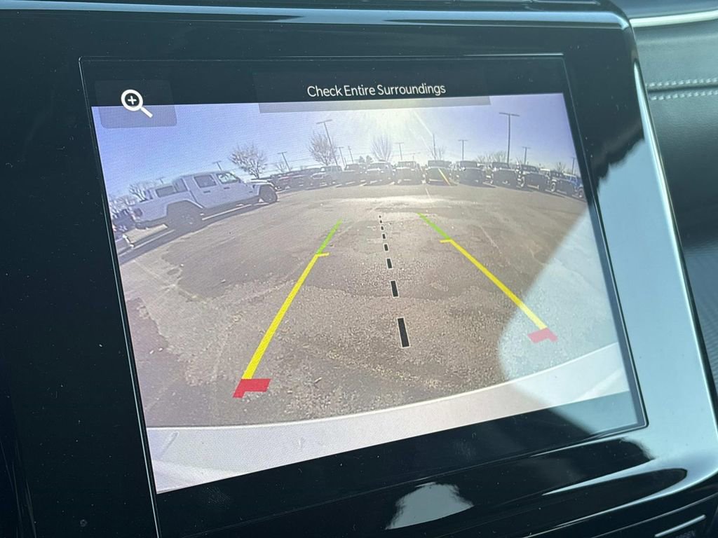 Used 2023 Jeep Grand Cherokee L Laredo w/ Luxury Tech Group I image 33