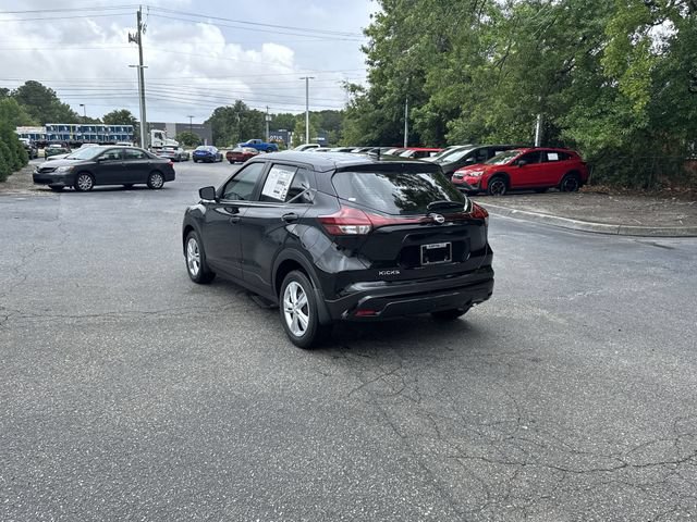 New 2025 Nissan Kicks Play S FWD image 7