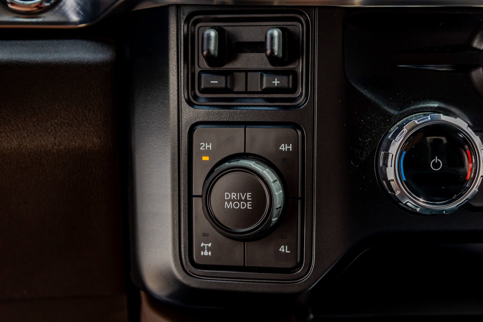 Used 2026 Ford F250 King Ranch w/ Chrome Package image 24