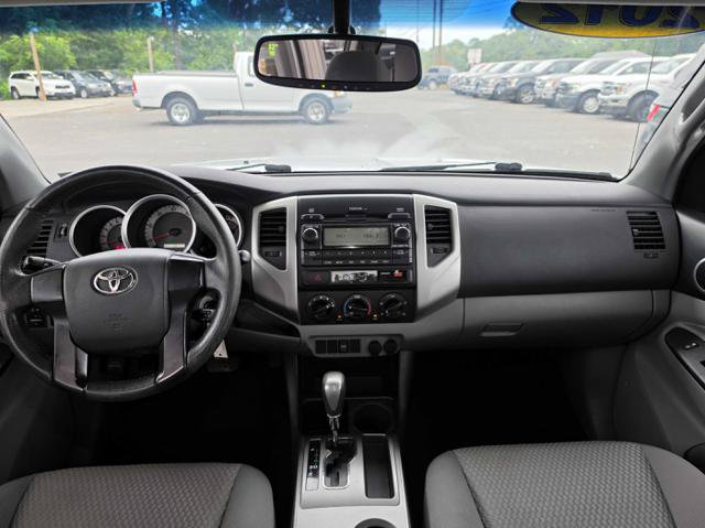 Used 2012 Toyota Tacoma 2WD Access Cab w/ SR5 Pkg image 16