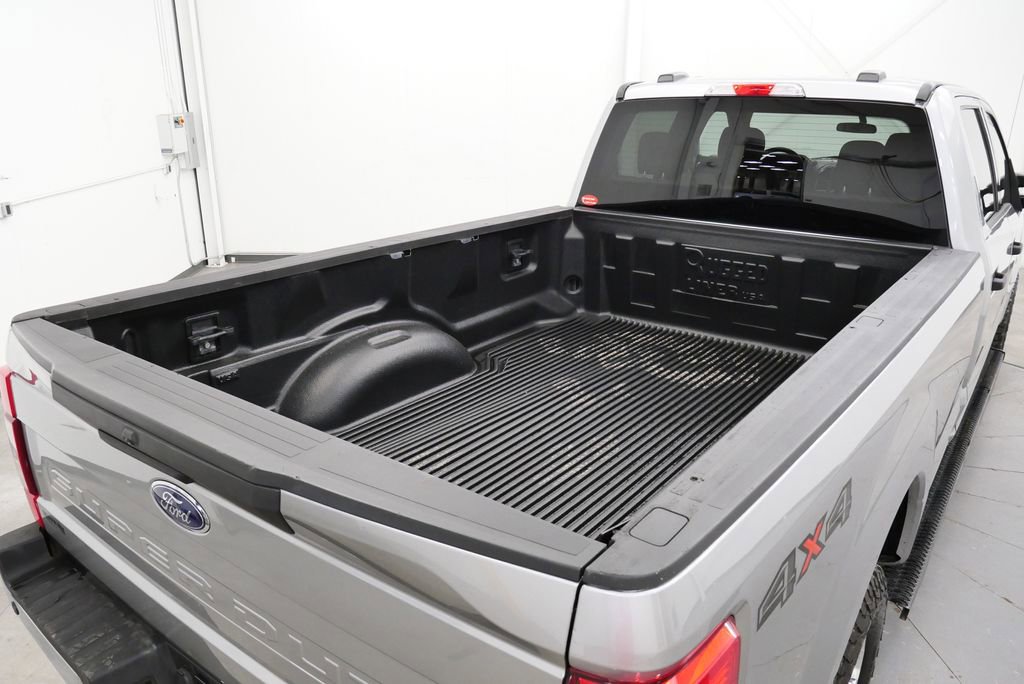 Used 2020 Ford F250 XLT image 10