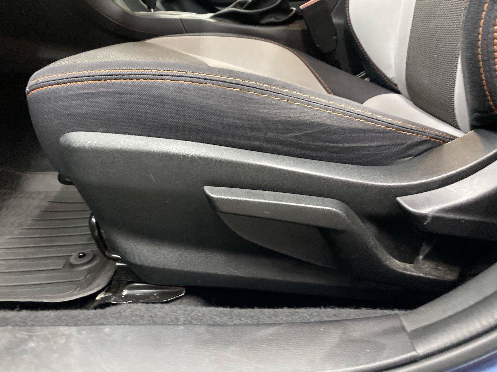 Used 2019 Subaru Crosstrek 2.0i Premium w/ Eyesight System AWD/4WD image 18