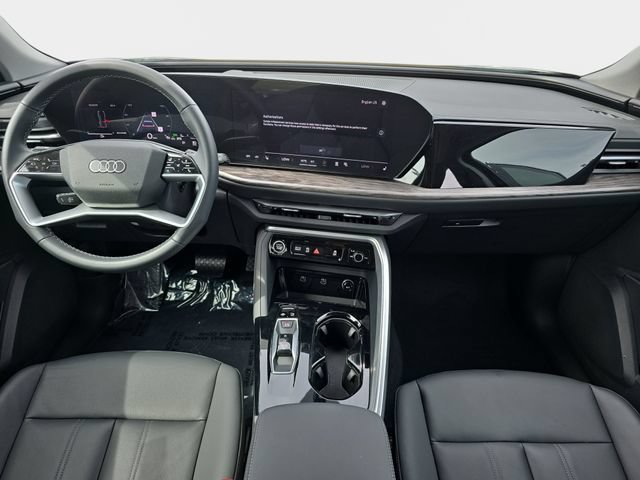 Used 2025 Audi Q5 Premium w/ Convenience Package AWD/4WD image 10