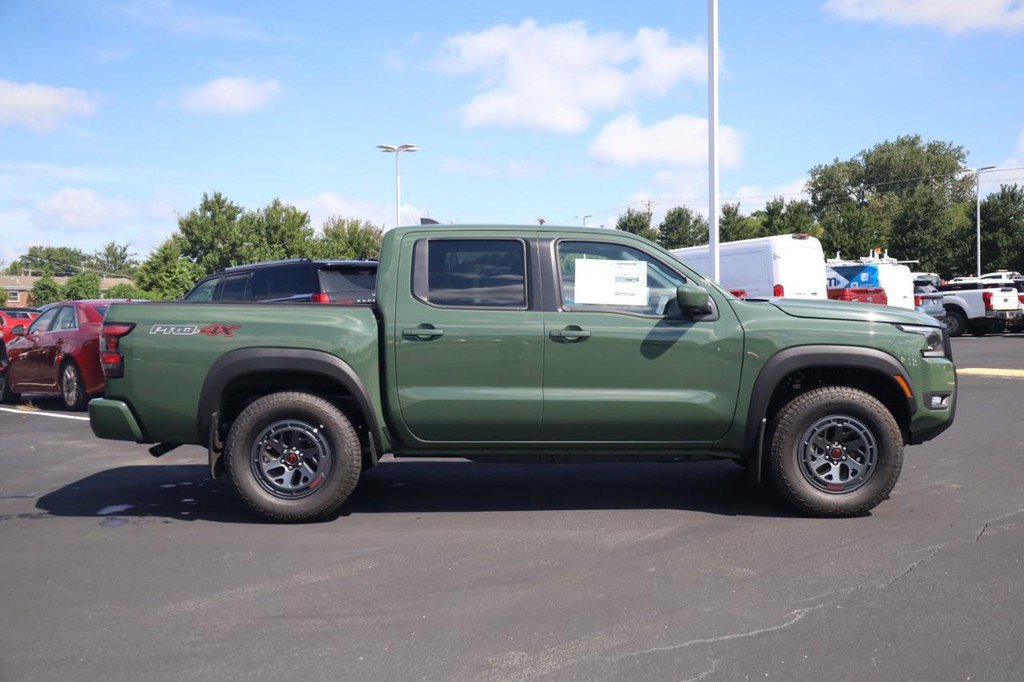 New 2026 Nissan Frontier PRO-4X w/ Tow Package AWD/4WD image 4