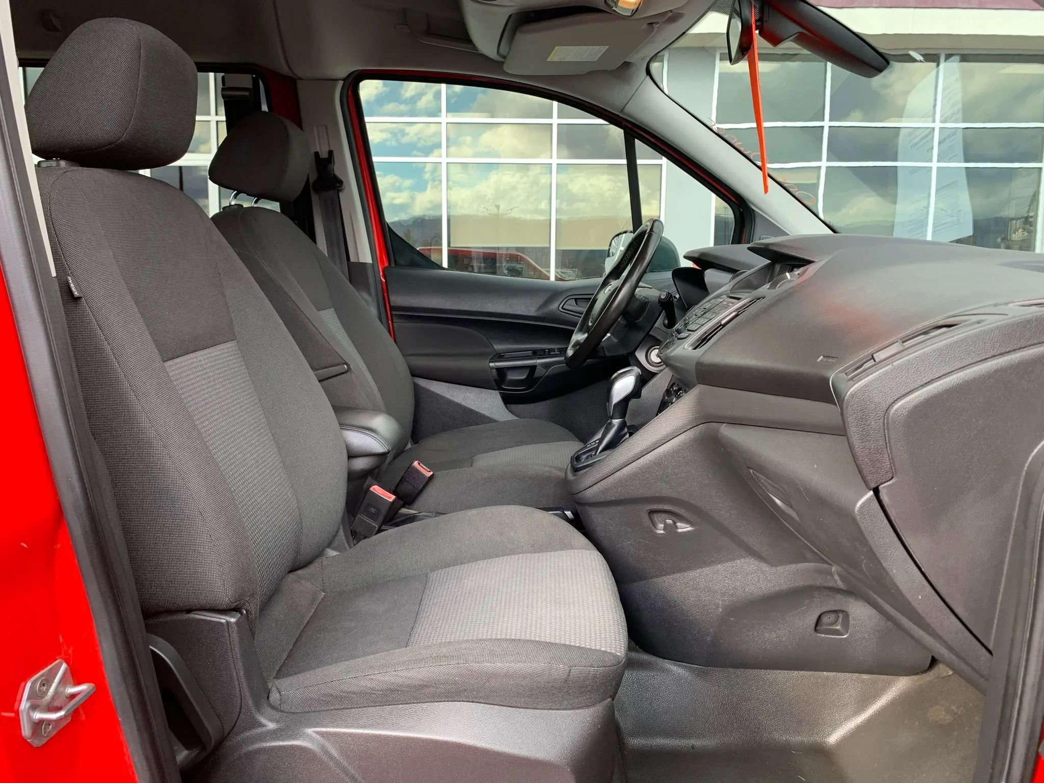 Used 2016 Ford Transit Connect XL image 21