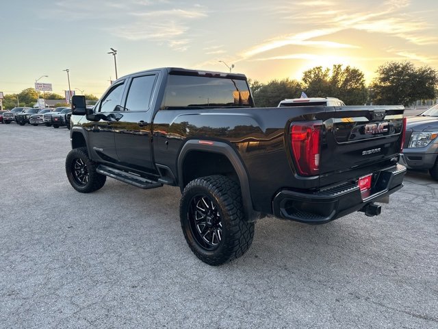 Used 2023 GMC Sierra 2500 AT4 image 32