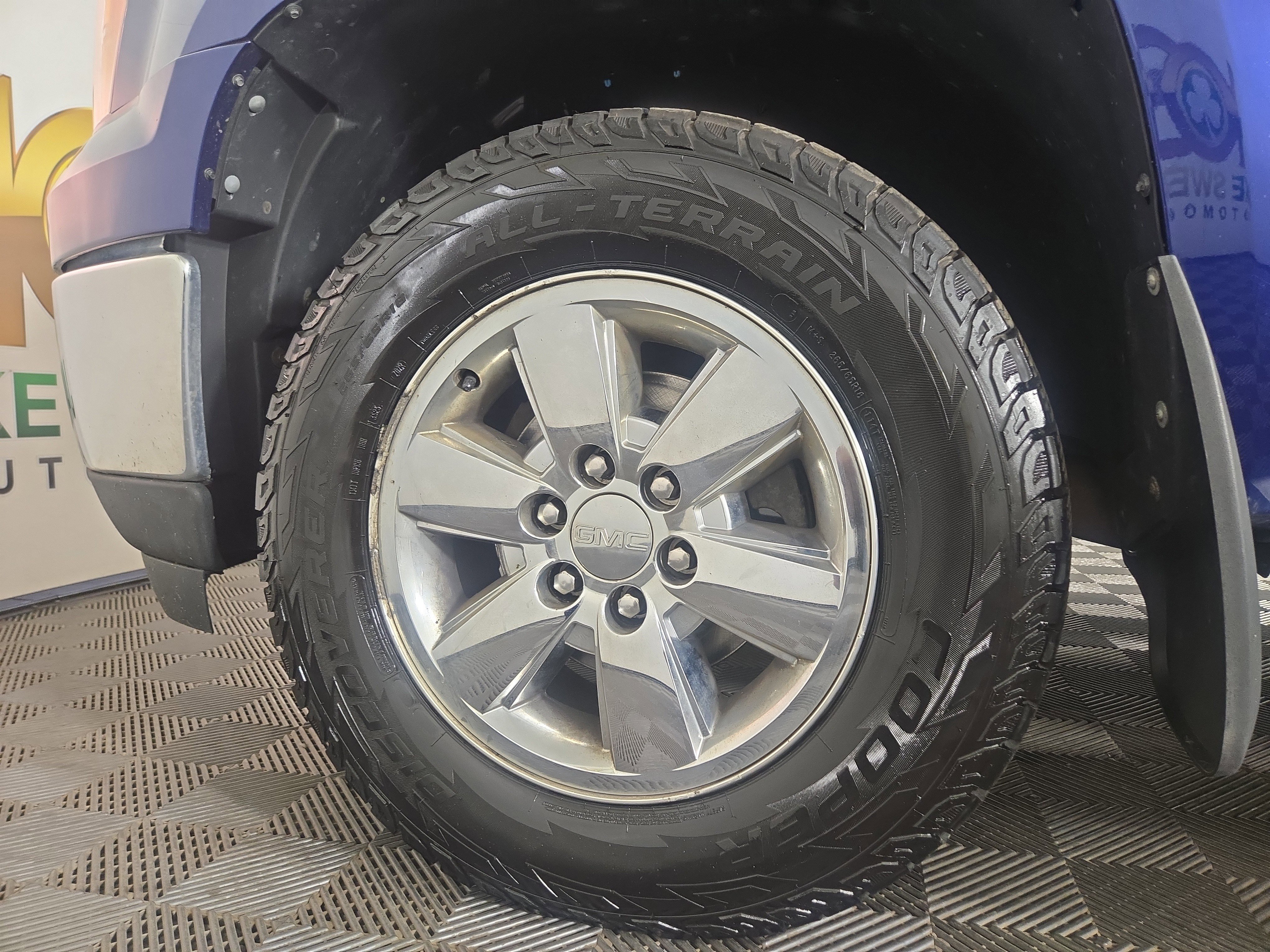 Used 2013 GMC Sierra 1500 SLT w/ SLT Convenience Package image 32