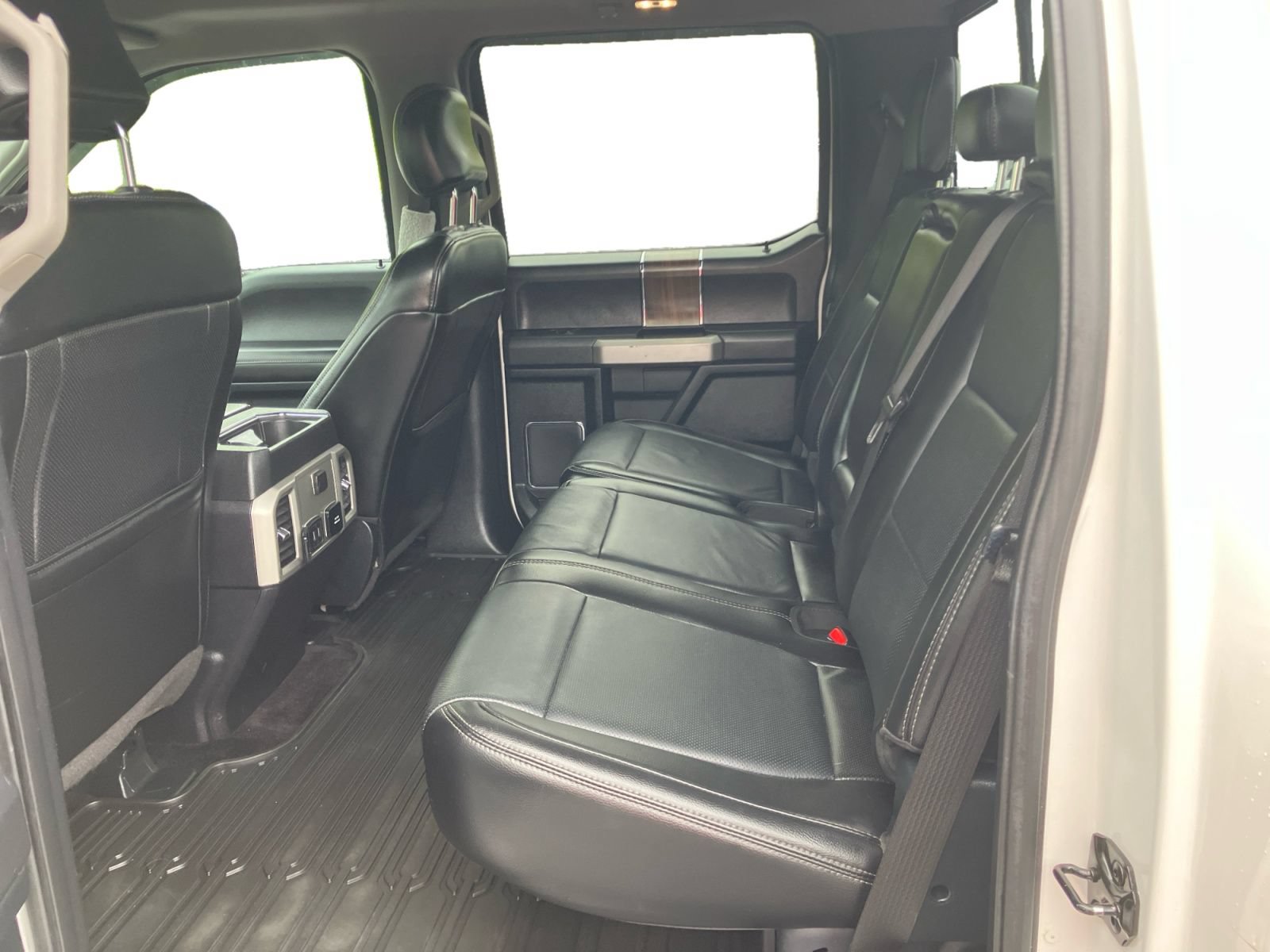 Used 2017 Ford F150 Lariat AWD/4WD image 8