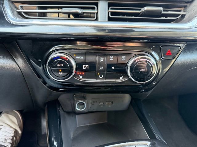 Used 2025 Chevrolet Trax ACTIV w/ Driver Confidence Package image 18