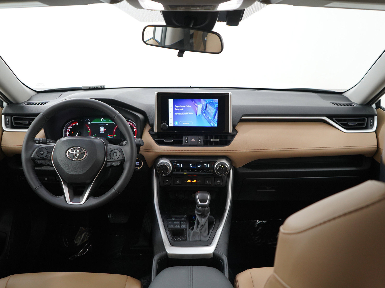 Used 2025 Toyota RAV4 XLE Premium AWD/4WD image 13