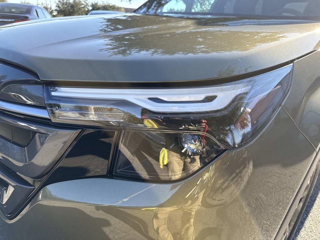 New 2026 Subaru Forester Premium image 9