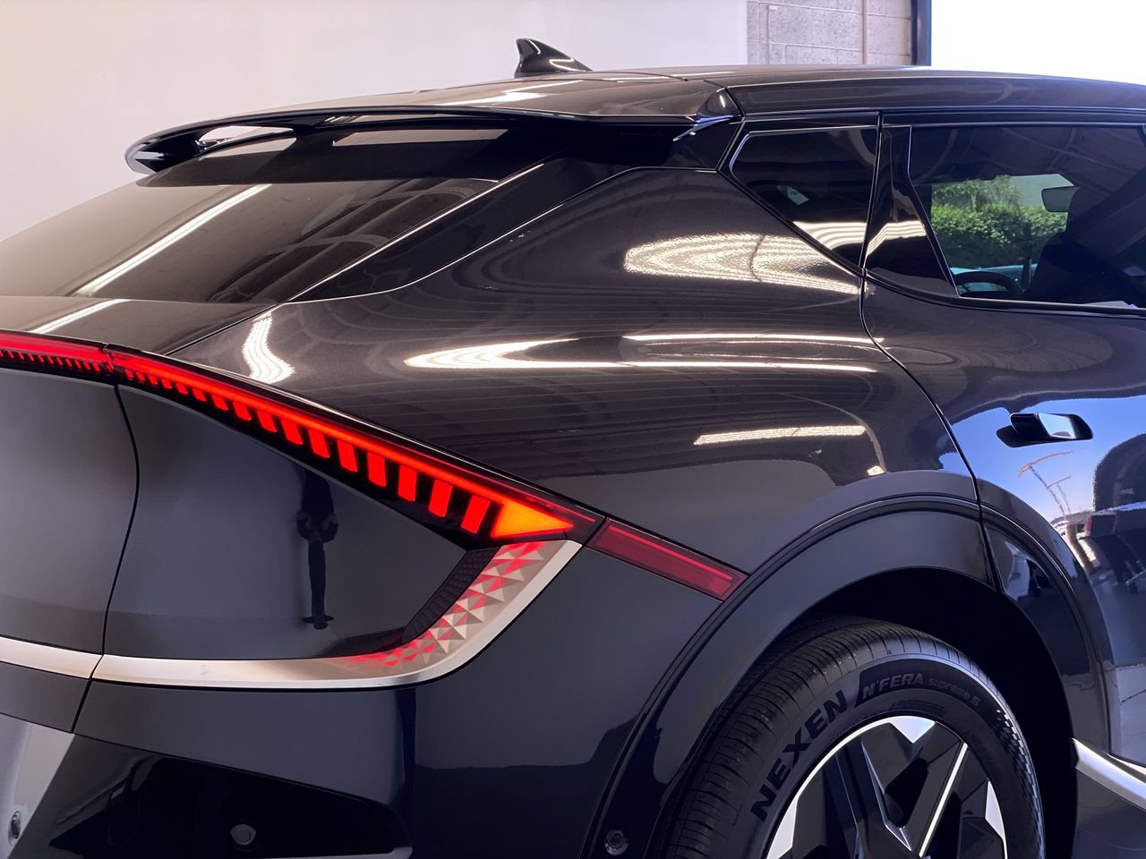 New 2026 Kia EV6 Wind RWD image 10