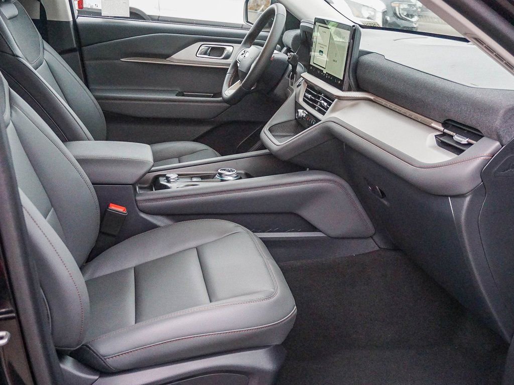 New 2026 Ford Explorer Active w/ Active Comfort Package RWD image 12
