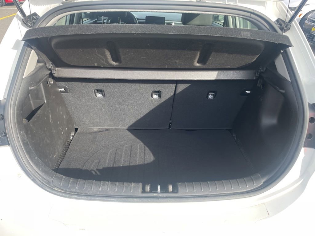 Used 2022 Kia Rio S image 11