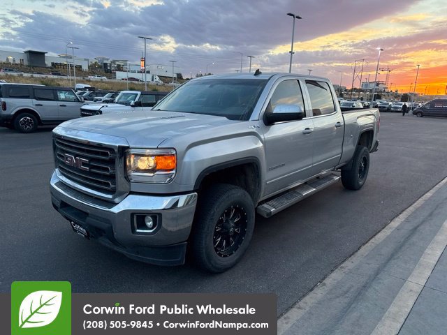 Used 2015 GMC Sierra 2500 SLE w/ SLE Preferred Package AWD/4WD image 3