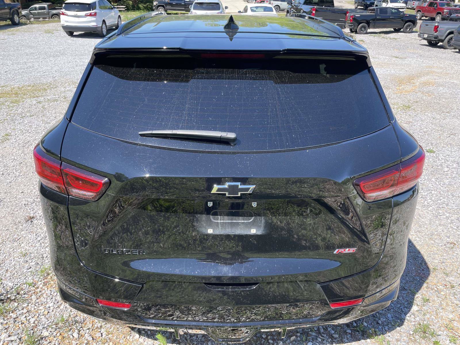 Used 2025 Chevrolet Blazer RS w/ Driver Confidence II Package image 8