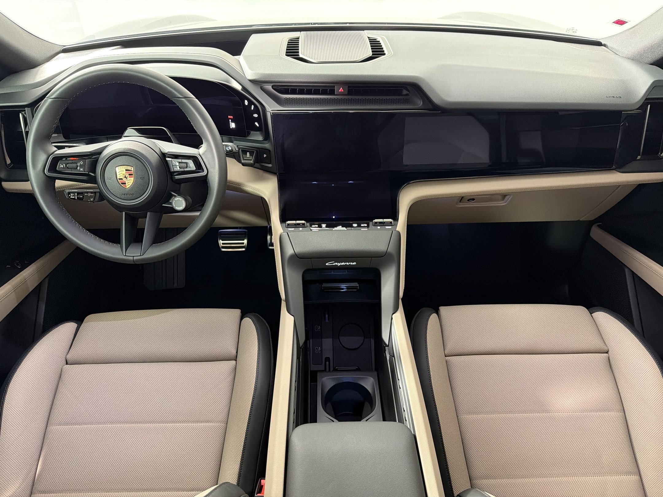 New 2026 Porsche Cayenne Electric AWD/4WD image 15