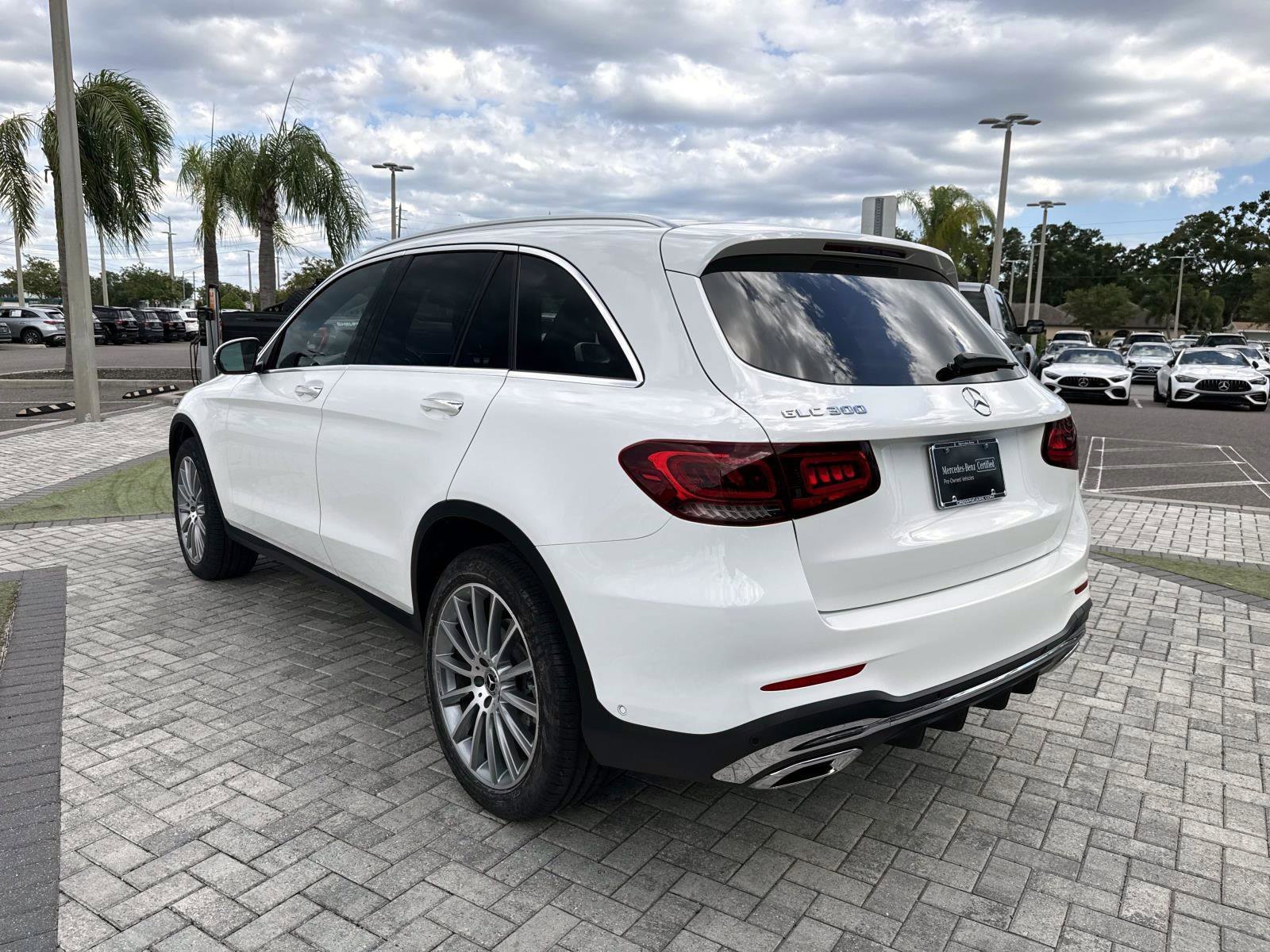 Certified 2022 Mercedes-Benz GLC 300 image 4