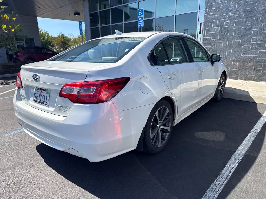 Used 2016 Subaru Legacy 2.5i Limited AWD/4WD image 5