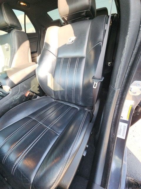 Used 2015 Chrysler 300 S RWD image 24