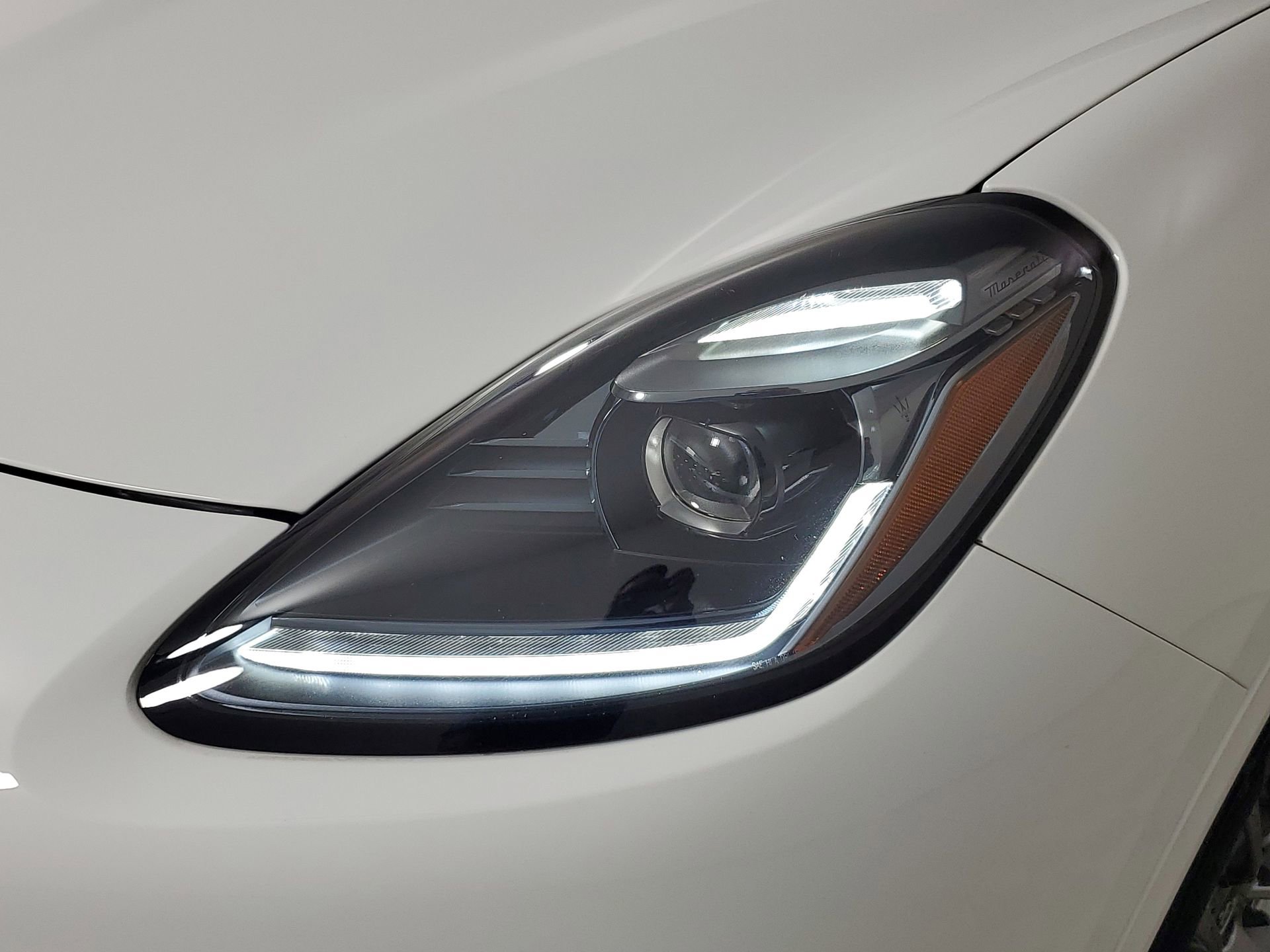 Used 2024 Maserati Grecale GT image 16