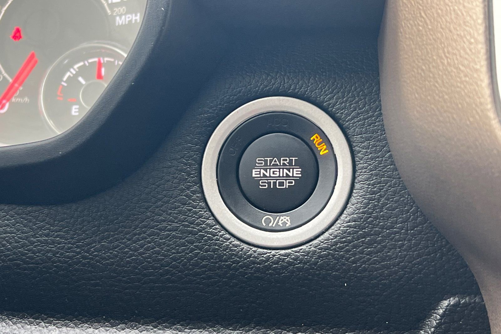 Used 2022 RAM 1500 Laramie image 30