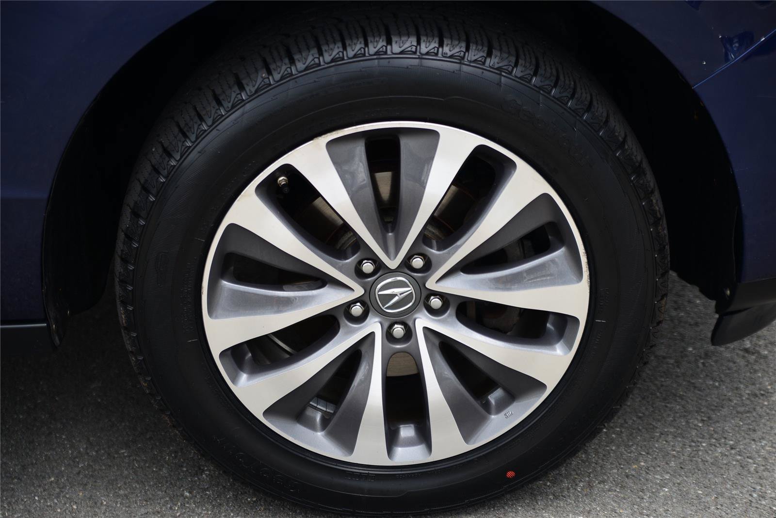 Used 2016 Acura MDX w/ Technology Package AWD/4WD image 11