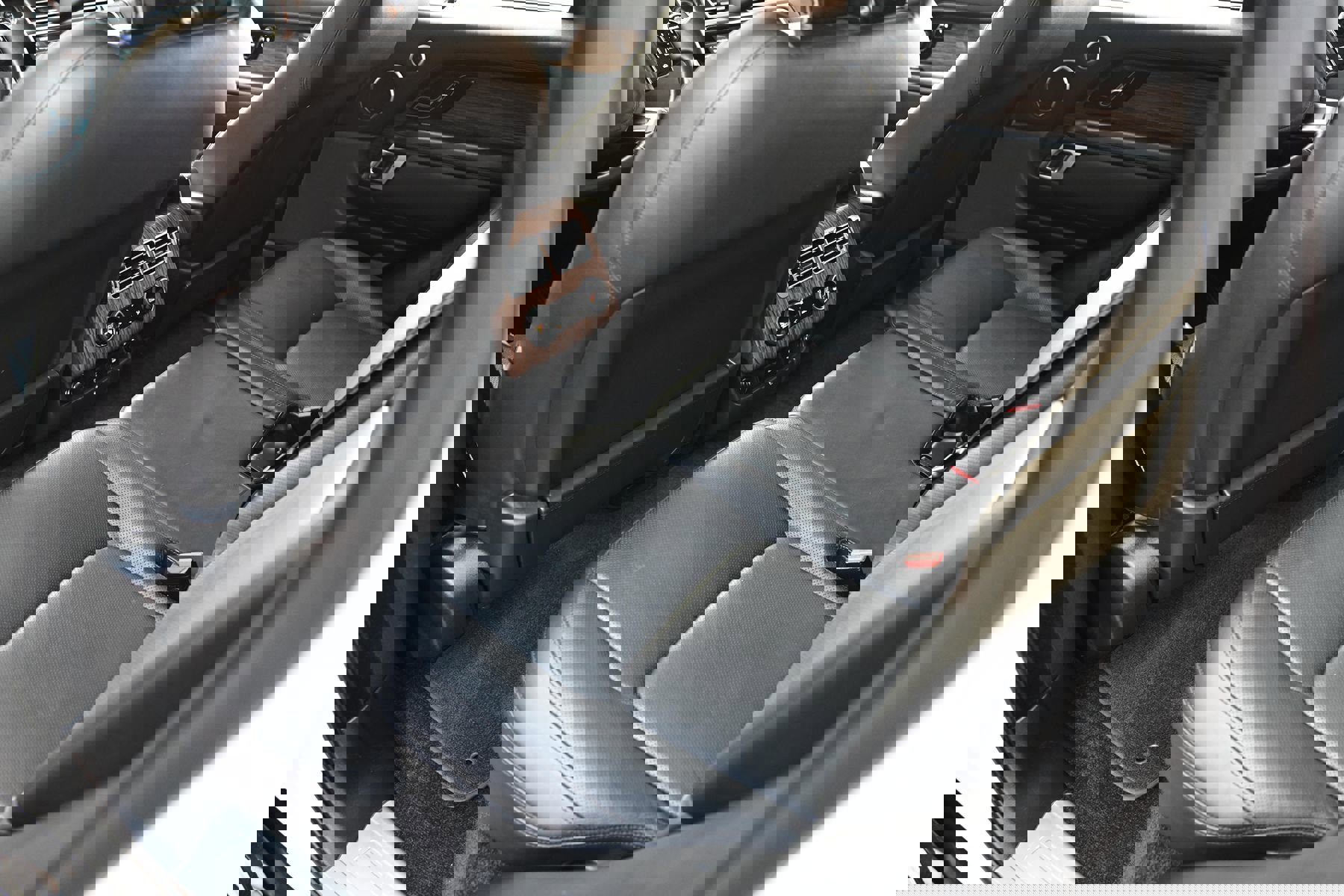 Used 2019 Land Rover Range Rover Supercharged image 20