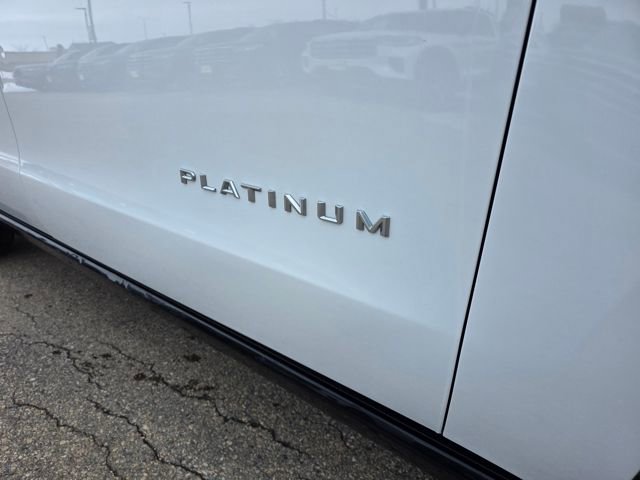 Used 2025 Ford Expedition Max Platinum AWD/4WD image 7