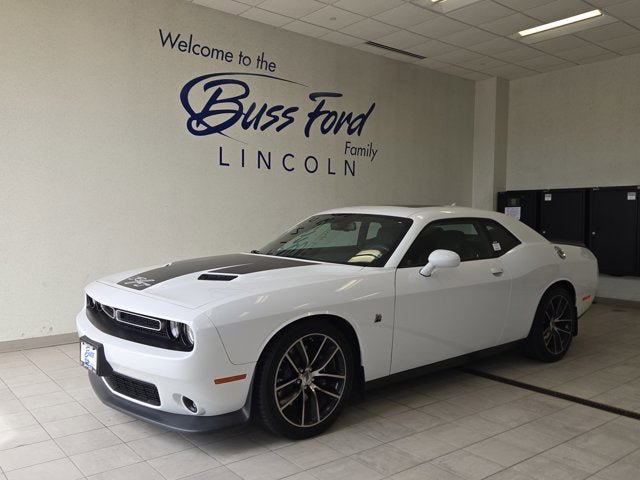 Used 2017 Dodge Challenger R/T Scat Pack w/ Leather Interior Group RWD image 1