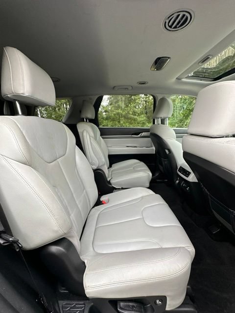 Used 2020 Hyundai Palisade SEL w/ Premium Package AWD/4WD image 25