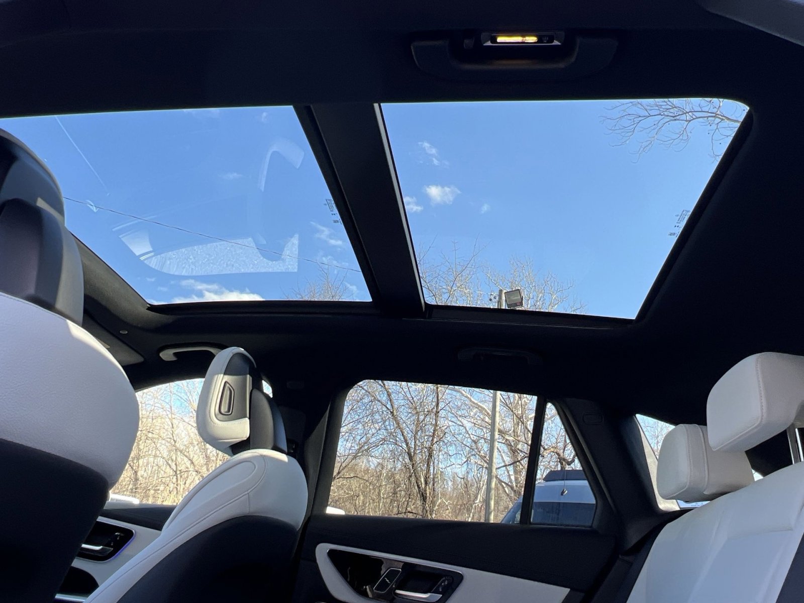 New 2026 Mercedes-Benz GLC 300 4MATIC image 22