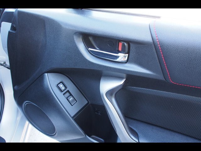 Used 2013 Scion FR-S RWD image 9